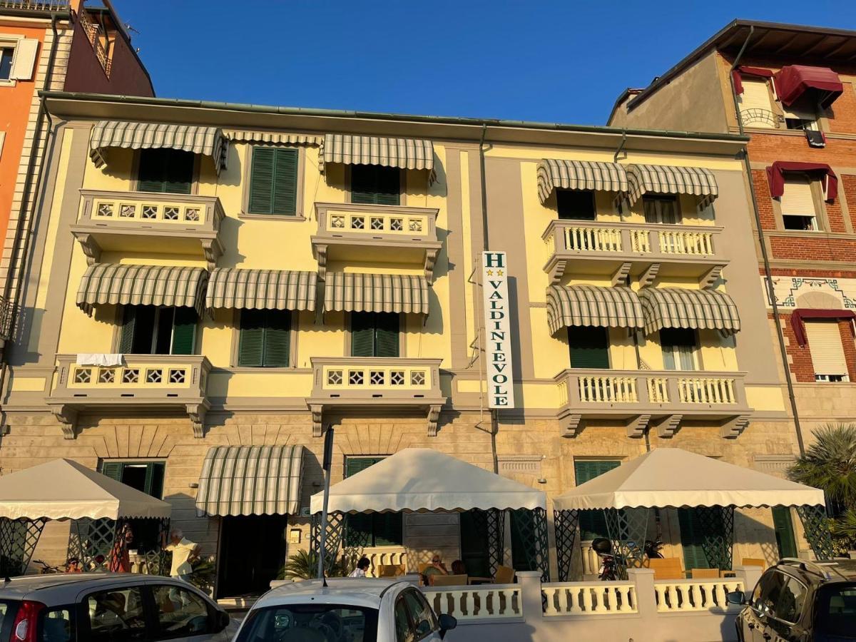Hotel Valdinievole Lido di Camaiore Exterior foto